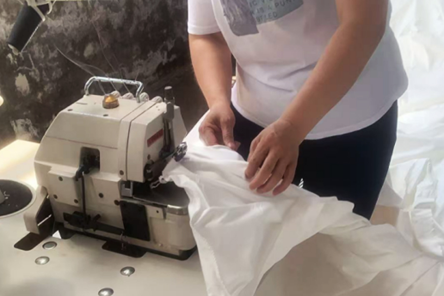 تولید کارخانه رنگرزی - ناحیه سر دوخت پارچه خاکستری