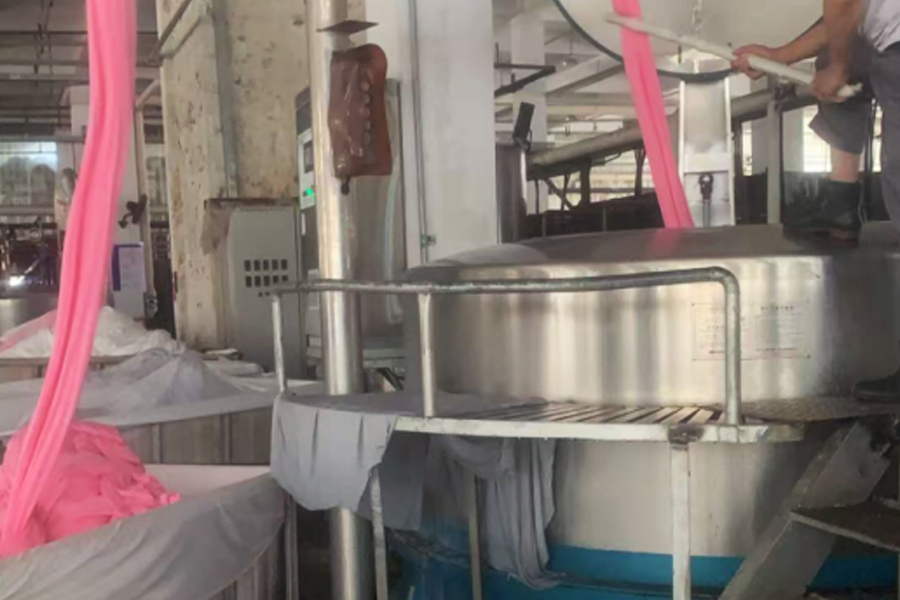 تولید کارخانه رنگرزی - منطقه آبگیری نیمه تمام