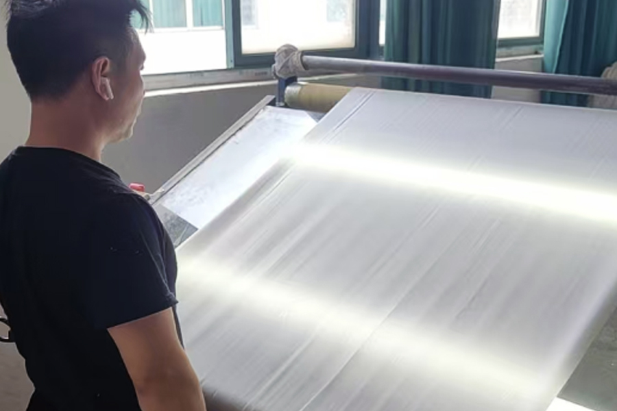 تولید کارخانه رنگرزی - منطقه بازرسی محصول نهایی