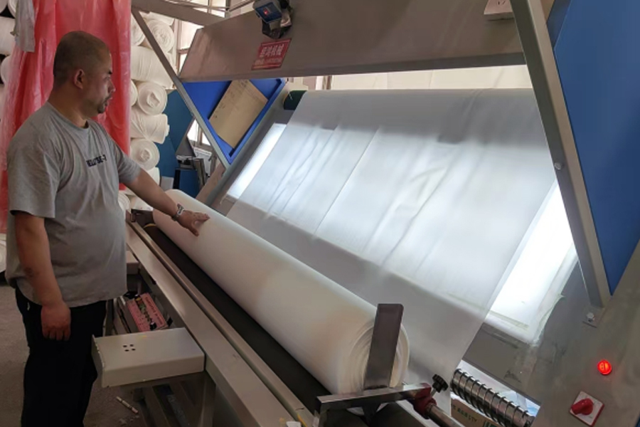 تولید کارخانه رنگرزی - منطقه بازرسی محصول نهایی